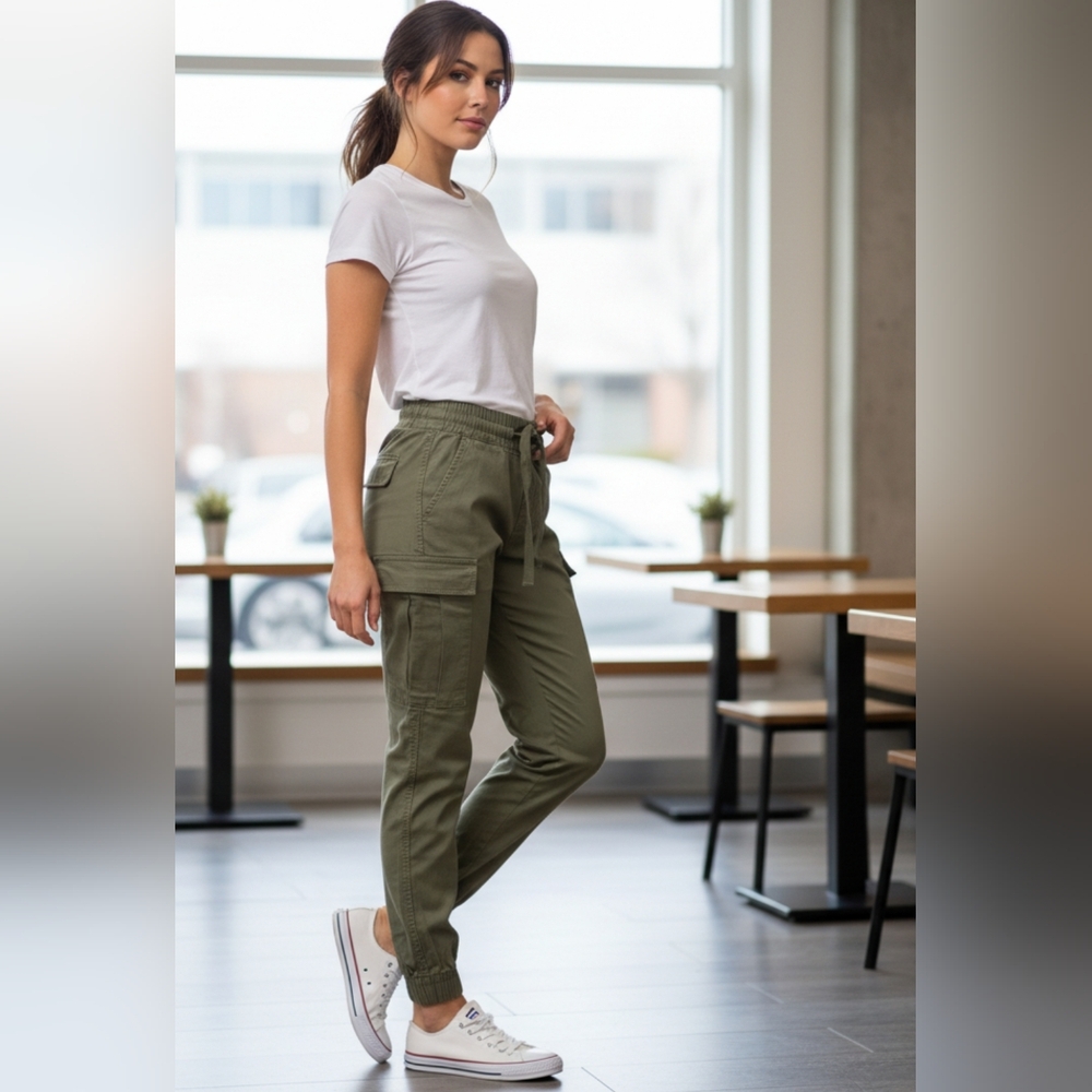 Refuge Olive Cargo Pants - Picture 2 of 13